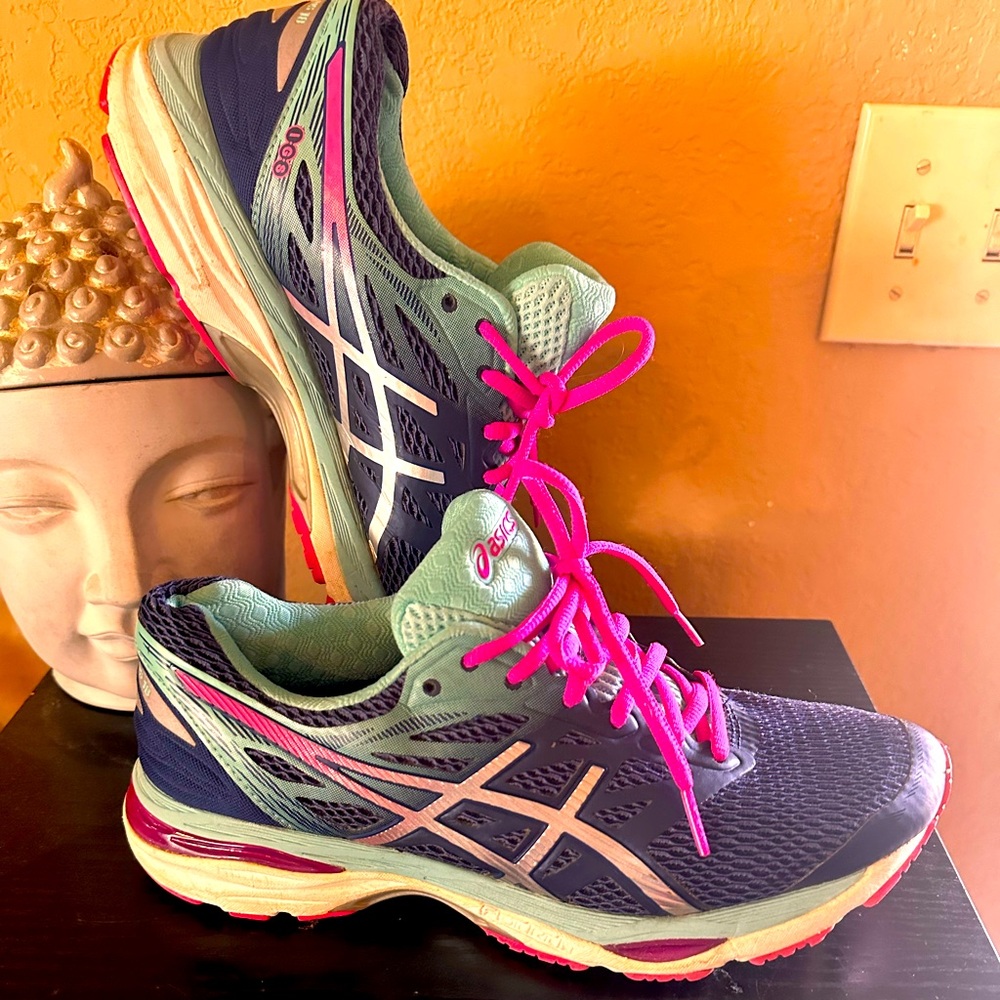 Vibrant ASICS running shoes. size 9